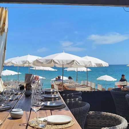 Fruitier, Sunny Pool Near The Sea & Beach, Domaine L'oiseau Bleu * Σαιντ-Μαξίμ